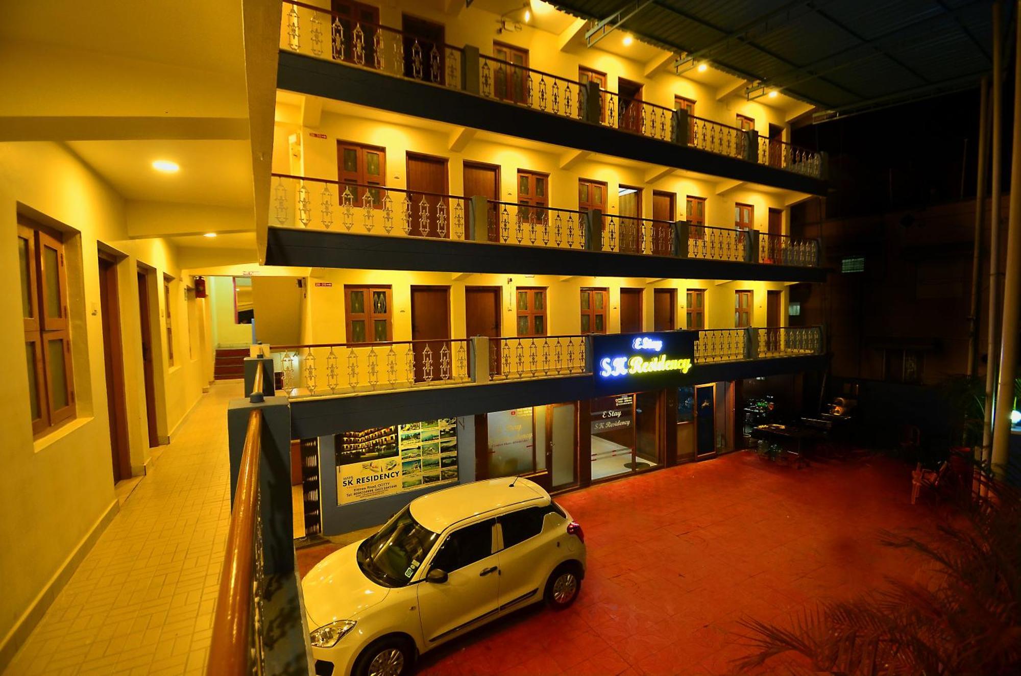Estay Sk Residency Ooty Eksteriør bilde